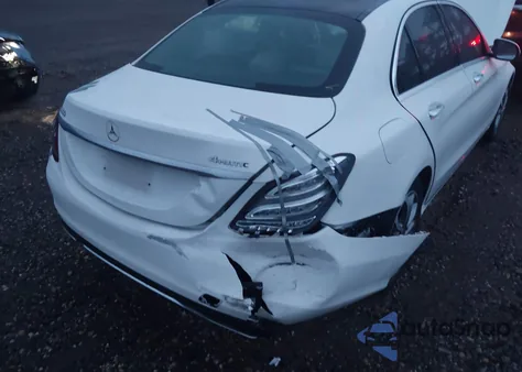 2018 Mercedes-Benz C 300 4Matic from USA, damaged, VIN WDDWF4KB5JR407149